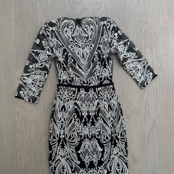 Marchesa Notte Moises Embroidered Gown Maxi Dress Gold Back Lace - Size 2 - Picture 9 of 14